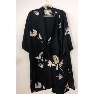 Black Floral Front-Tie Kimono